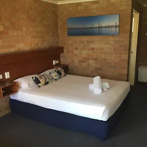 miles-windsor-hotel-motel.queenslandhotels.net/