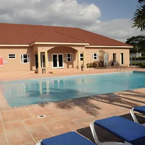ocho-rios-brand-new-3-bed-sleeps-6-brilliant-quiet.hotelsochorios.net/